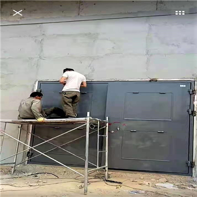й